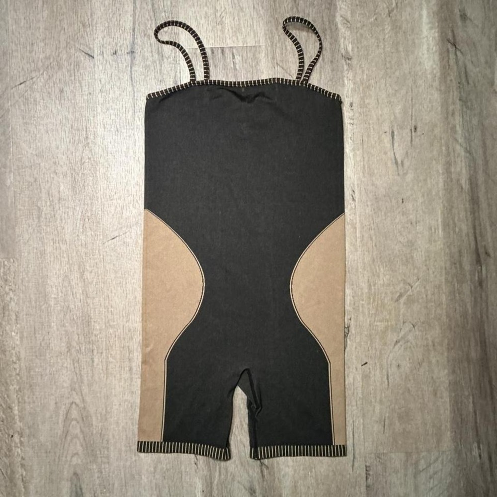 Forever 21 black and tan striped one piece swimsuit Size M